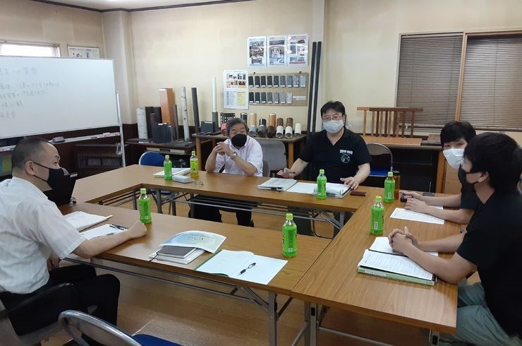 Ｖ字経営研究所　酒井先生来社されました！　（前島ブログ）