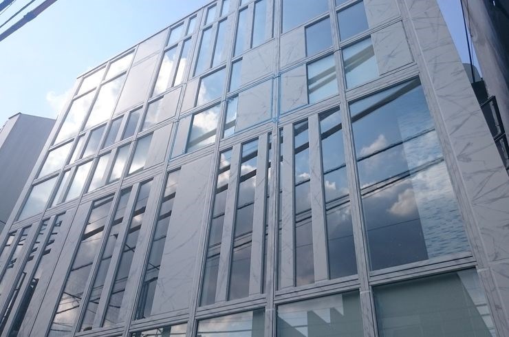 蚊を無力化する塗膜から大理石調塗装でグランプリを受賞へつなげます