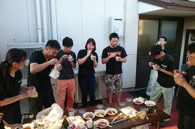 しろくまくん早食い大会