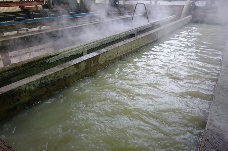 梅雨の湿気に粉体塗装はいかがでしょうか？