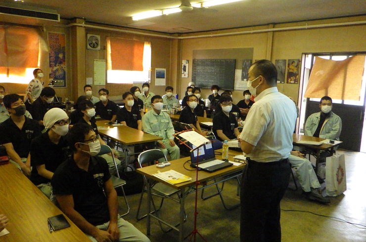 短納期のエポキシ鉄筋メーカー筒井工業です